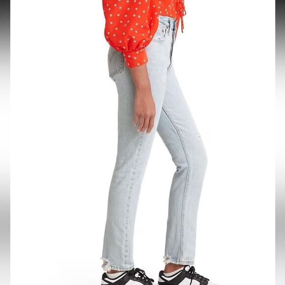 NEW Levi’s 501 Skinny Jeans High Rise Light Wash Distressed Cotton Womens 32/28L - Picture 4 of 5